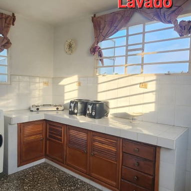Se vende casa grande 3 Plantas - Img 123944793