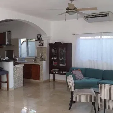 CASA EN VENTA - 3/10