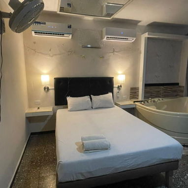Habitaciones privadas con jacuzzi, renta día completo, horas o noche completa💕 - Img 123170303