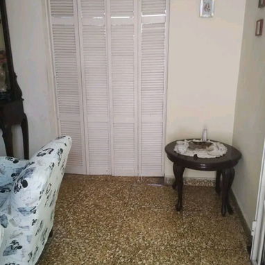 Propiedad Horizontal Playa cerca de Miramar 4 cuartos y garaje 1er pido 55mil usd 53582376 - 7/10