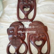 Vendo adornos de caoba - Img 55410230
