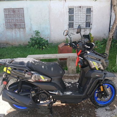 ✅️ Zhilong tank 200 cc ✅35 km - 40 km por litro  ✅️Con chapa lista para transpaso 💵Precio: 2300 USD - 3/4