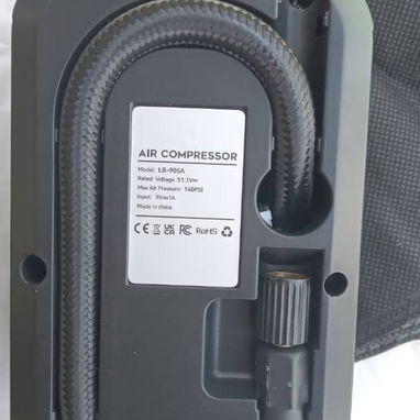 Inflador de neumáticos portátil con máximo de 140PSI. - $40 USD - 2/3