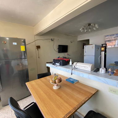 🏠*145* *Venta de Casa parte superior d una biplanta – Cerro, La Habana (OJO EL GARAJE NO PERTENECE A LA PROPIEDAD)* ⚠️ - 3/10