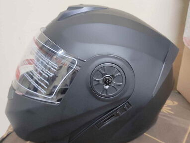 Vendo cascos integrales para moto, nuevos, tallas M, L y XL - Img 63828918