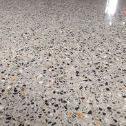 TRANSFORMA TU PISO CON UN ACABADO TIPO GRANITO - Img 57892303