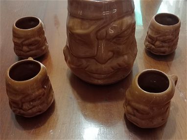 Para mamá vendo juego de cerámica de jarras piratas a 2000 cup. Interesados por wassap o al 78355231 - Img main-image