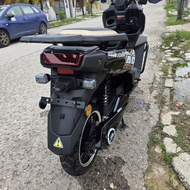 Moto eléctrica marca ADV - 7/7