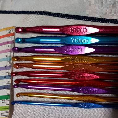 Vendo sobre de 10 agujas de.coser - Img 124021076