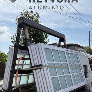 Venta de puertas y ventanas de Aluminio - Img 127284702
