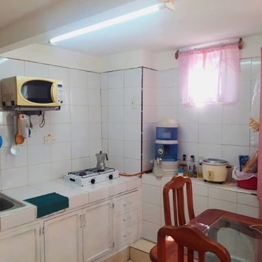🛋️Apartamento de 1 Habitación en Consulado, Centro Habana. Cómodo, climatizado y con excelente ubicación REF 1322 - Img 95516090