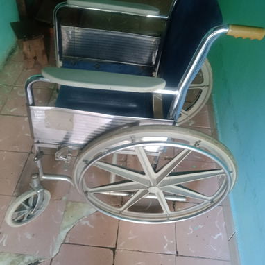 Silla de Ruedas - 2/3