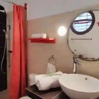 🎯 Descubre nuestro acogedor apartamento en la Calle 23, ubicado en el corazón del Vedado - Img 118475046