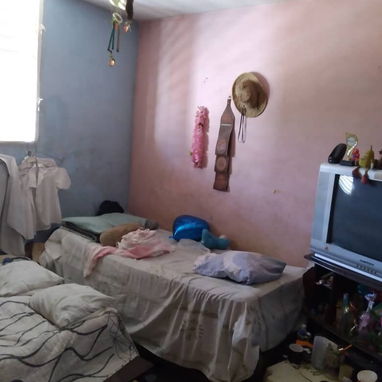 Vendo apartamento 2do piso cerca de 13y42 Playa 2 cuartos 20mil usd 53582376 - Img 125761056