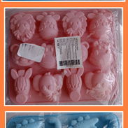 Moldes de silicona para chocolates, dulces, jabones - Img 56240327
