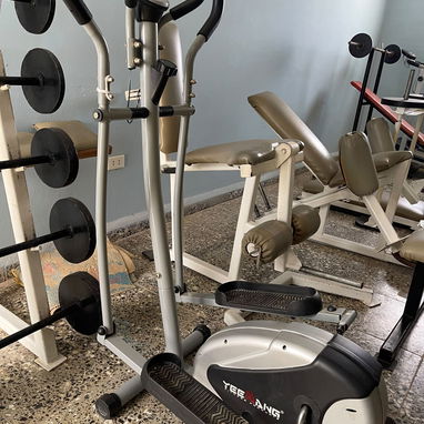 Venta de una escaladora y 3 bicicletas de uso, - 4/10