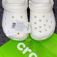 Crocs originales varios modelos - Img 58008261