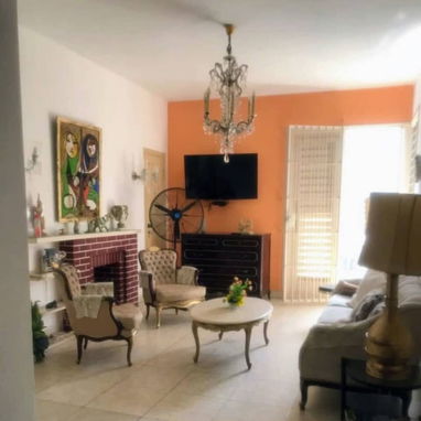 🌞PARA VERDADEROS INTERESADOS VENDO Y RENTA MAGNÍFICA PROPIEDAD EN VEDADO - 5/10