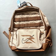 Mochilas Nike originales - Img 57880198