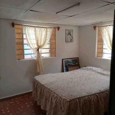 Venta de Casa en Lawton Municipio 10 de octubre - 7/10