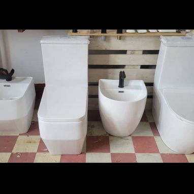 Set Aqua Plus Set de accesorios de cerámica  Juego de baño Inodoros Monolítico  Válvula de desagüe Lavabo Muebles de bañ - 8/10