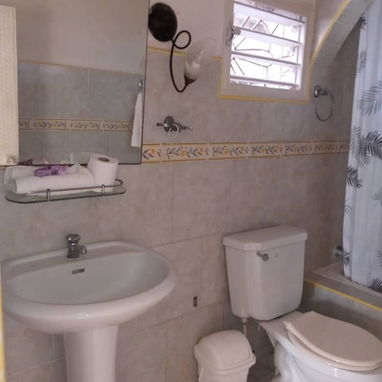 COD.Z 🌴 Casa / Hostal  en Santa Marta (Varadero) 🏝️ - 4/6
