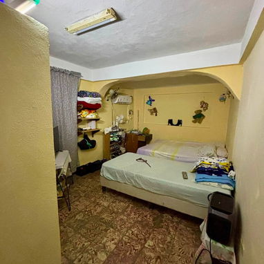 APARTAMENTO EN BAJOS CON PUERTA A LA CALLE EN SANTA AMALIA POR 12500! CERCA DE 10 DE OCTUBRE - 2/5