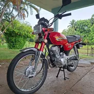 Moto Ax100 con motor de Ava 4 tiempo 150cc - Img 57188605