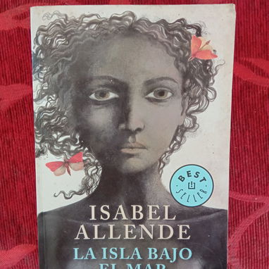 Venta colección Isabel Allende - Img 121037077