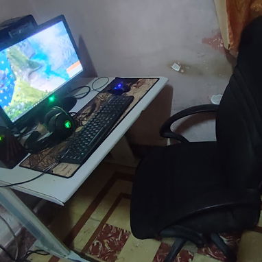 : 🔥 PC COMPLETA GAMER/TRABAJO + MESA + SILLA 🔥 Se vende PC  lista para usar en perfecto funcionamiento. ✅ Procesador I - Img 122413582