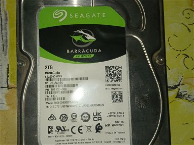 Vendo disco duro Barracuda de 2 tb prácticamente nuevo , perfecto estado - Img main-image-45704297