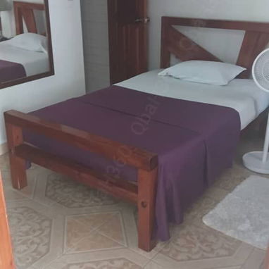 RENTA hostal de 7 habitaciones para 12 personas EN LA BELLA TRINIDAD, con Qba Hostin 360 - 4/10