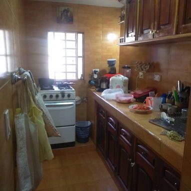 Venta de casa independiente en Marianao - Img 121940575