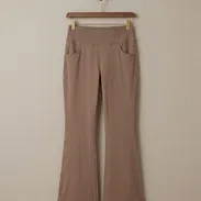 Pantalón Flare de Cintura Alta Marrón - Tela Cómoda con Bolsillos (Nuevo) - Img 56206893
