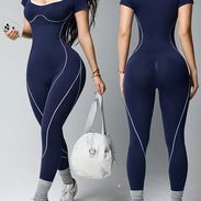 Mono deportivo sin costuras TALLA S, M, L - Img 57053074