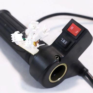 Puño Acelerador para Triciclos Electricos OneBot - Img 123656737