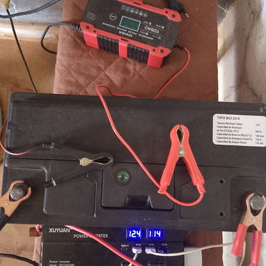 Vendo varias cosas baratas: Freezer, freidora, ropas etc - Img 127272171