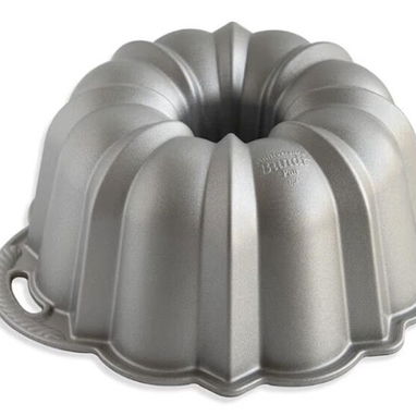 VENDO MOLDE GRANDE PROFESIONAL PARA PANETELA "NORDIC WARE". - Img 106088843
