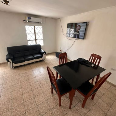 Biplanta independiente en el Cerro 🏡  A una cuadra de Vía Blanca - 8/10
