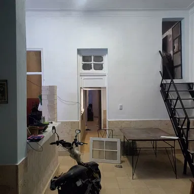 Venta de casa en Centro Habana - Img 122114761