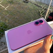 Vendo iPhone 16 también cambiamos por menor y vuelto - Img 55811973