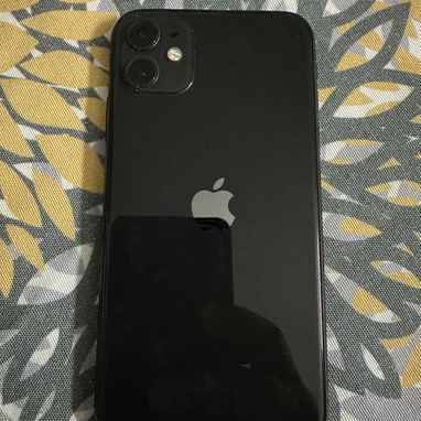 iPhone 11 🎁 - 2/4
