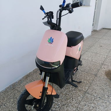 Bicimoto Marca ViVE Haciendo + 40km para mi tranquilidad Batería Litio 48Volt x 28amp Gomas nuevas , ring 12 600 usd - Img 124432170