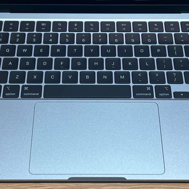 MacBook Air 13 M5💥 Nueva - 3/5