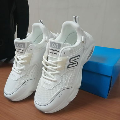 Tenis Deportivos Unisex disponibles! 👟 - 2/2