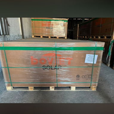 Paneles solares de 620 wat - 2/3