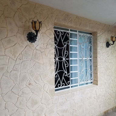 CASA DE 2-4 EN CERRO A 5 MINUTOS DE COPELIA - Img 103827427