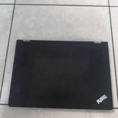 Laptop Lenovo Core i5 8gb ram 256gb ssd rápida tarjeta de video nvidea 2gb batería🔋💯 👌llame 55106915 - 8/10