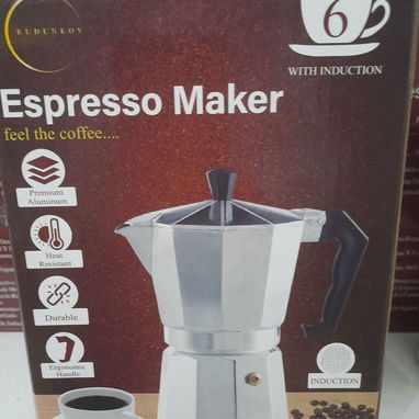 Nueva oferta!! CAFETERA DE 6 Tazas, sirve para cocina de inducción también - Img 122199115
