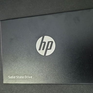 Disco Solido 1TB HP (solo 12 a 16 días de uso) - $80 - 4/5